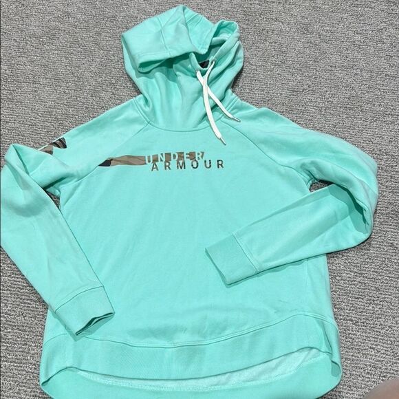 Under Armour Green Long Sleeve Relaxed Hoodie - Picture 1 of 4